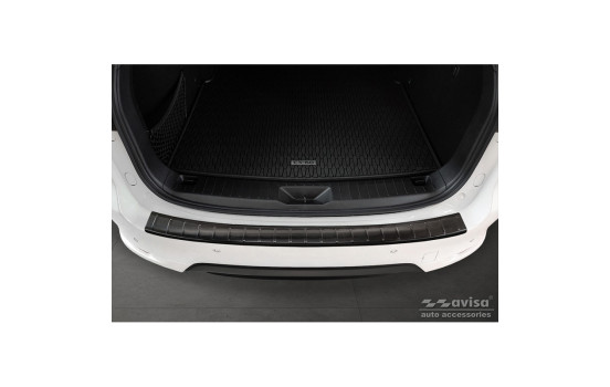 Black stainless steel bumper protector suitable for Mazda CX-60 2022- 'Ribs', Image 3