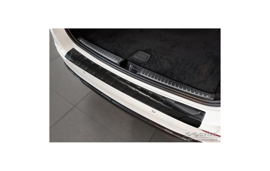 Black stainless steel bumper protector suitable for Mercedes C-Class W206 Kombi 2021- 'Ribs', Image 2