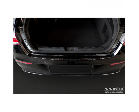 Black stainless steel bumper protector suitable for Mercedes CLA II (X118) Shooting Brake 2019- 'Ribs', Image 3