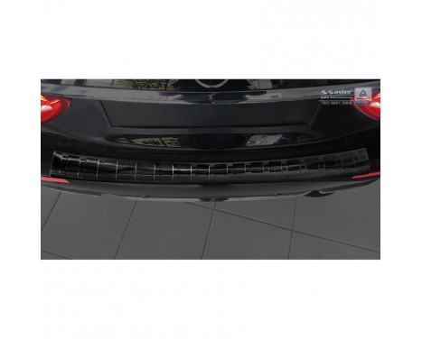 Black stainless steel bumper protector suitable for Mercedes E-Class W213 Kombi 2016- 'Ribs', Image 2