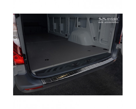 Black stainless steel bumper protector suitable for Mercedes Sprinter III 2018- 'Ribs'