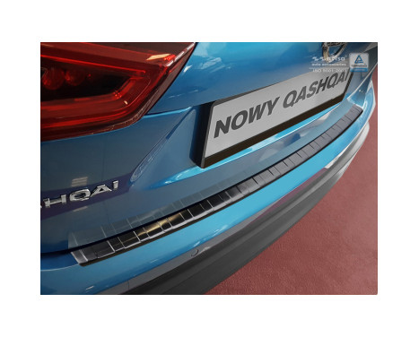 Black stainless steel bumper protector suitable for Nissan Qashqai II Facelift 2017- 'Ribs', Image 2