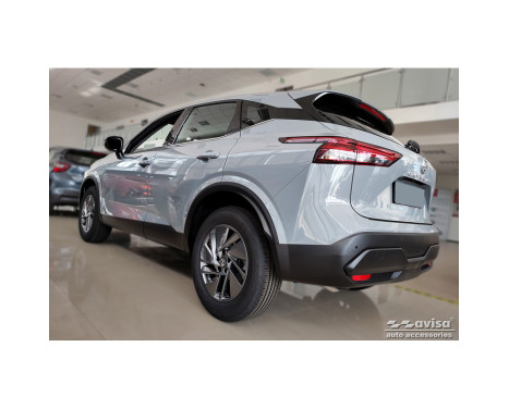 Black stainless steel bumper protector suitable for Nissan Qashqai III 2021- 'Ribs', Image 5