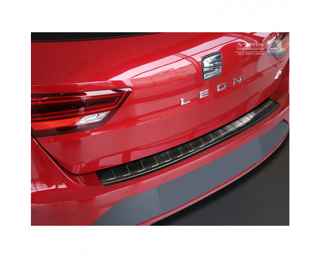 Black stainless steel bumper protector suitable for Seat Leon (5F) ST 2013-2017 & 2017- 'RIbs'