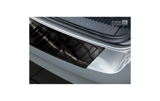 Black stainless steel bumper protector suitable for Skoda Fabia III Combi 2015- 'Ribs', Image 2