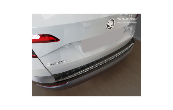 Black stainless steel bumper protector suitable for Skoda Karoq 2017- 'Ribs', Image 2
