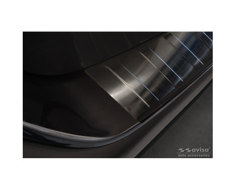 Black stainless steel bumper protector suitable for Subaru Outback (BT) 2020- 'Ribs', Image 4