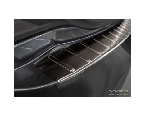 Black stainless steel bumper protector suitable for Tesla Model S 2012- 'Ribs', Image 3