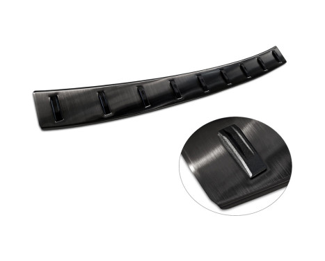 Black stainless steel bumper protector suitable for Volkswagen Golf VII Variant Facelift 2017-2019 (incl. R, Image 6