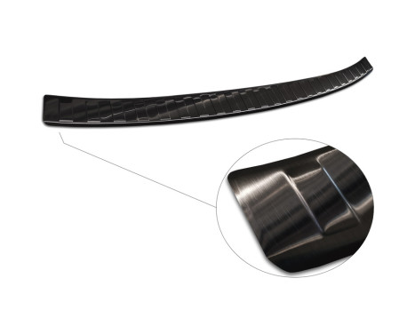 Black stainless steel bumper protector suitable for Volkswagen Golf VIII Variant 2020- 'Ribs', Image 5