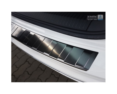 Black stainless steel bumper protector suitable for Volkswagen Tiguan II incl. Allspace 2016- 'Ribs', Image 2