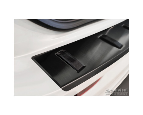 Black stainless steel bumper protector suitable for Volvo XC60 II 2017-2021 & Facelift 2021- (incl. R-Design), Image 4