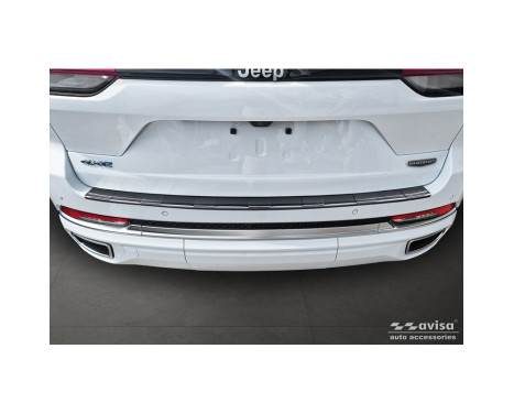 Black Stainless Steel Rear Bumper Protector Fits Jeep Grand Cherokee V (WL) 2022- 'Ribs', Image 3