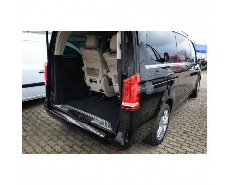 Black stainless steel rear bumper protector Mercedes Vito / V-Class 2014- 'Ribs', Image 2