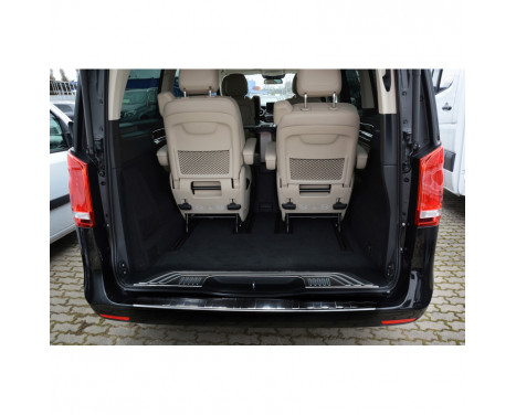 Black stainless steel rear bumper protector Mercedes Vito / V-Class 2014- 'Ribs', Image 4