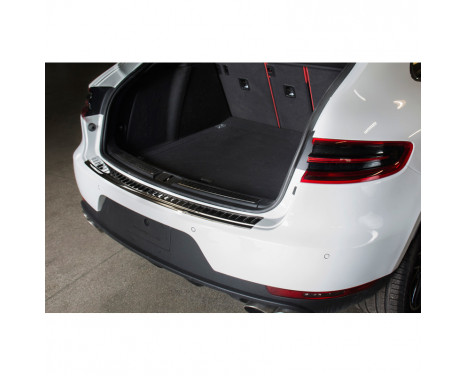 Black stainless steel rear bumper protector Porsche Macan 2013- 'Ribs'