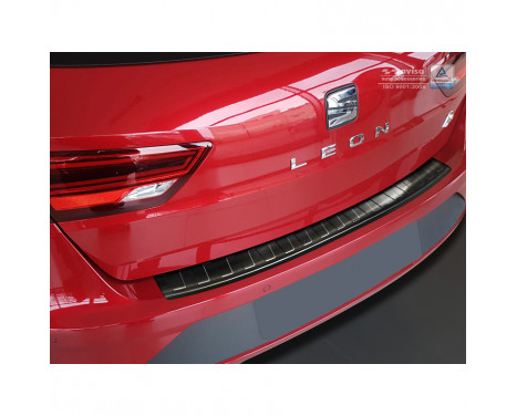 Black stainless steel rear bumper protector Seat Leon (5F) ST 2013-2017 & 2017- 'RIbs'