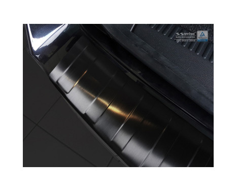Black Stainless Steel Rear Bumper Protector Skoda Octavia III Kombi Facelift 2017- 'Ribs', Image 4