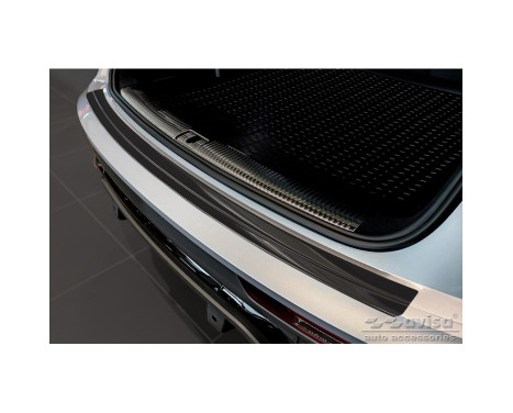 Black stainless steel rear bumper protector suitable for Audi Q5 Sportback 2020- incl. S-Line