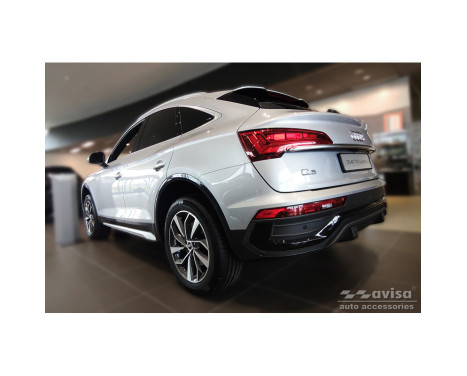 Black stainless steel rear bumper protector suitable for Audi Q5 Sportback 2020- incl. S-Line, Image 5