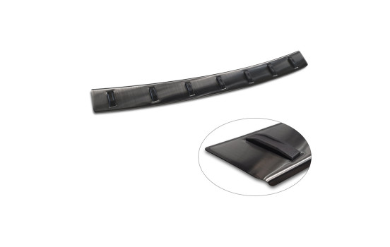 Black stainless steel rear bumper protector suitable for BMW 3 Series (G21) Touring 2019-2022 'STRONG EDITION', Image 6
