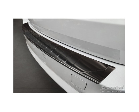 Black Stainless Steel Rear Bumper Protector suitable for BMW X5 F15 2013-2018 with M-Package 'Ribs', Image 4