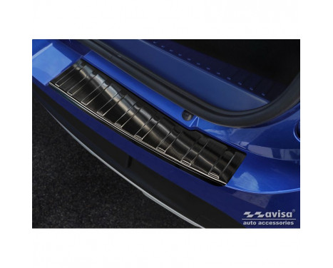 Black stainless steel rear bumper protector suitable for Dacia Sandero III 2020- incl. Stepway 'Ribs' (2-piece), Image 3