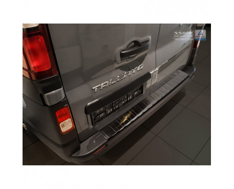 Black Stainless Steel Rear Bumper Protector suitable for Opel Vivaro & Renault Trafic 2014- / Fiat Talento 2016-
