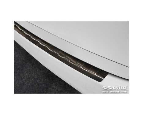 Black Stainless Steel Rear Bumper Protector suitable for Porsche Cayenne II 2010-2014 'Ribs', Image 5