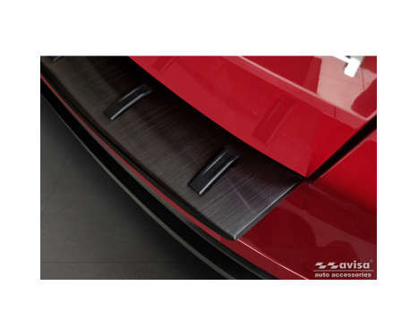 Black stainless steel rear bumper protector suitable for Skoda Karoq (NU7) Facelift incl. Sportline 2022-, Image 2