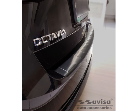 Black stainless steel Rear bumper protector suitable for Skoda Octavia IV Kombi 2020- 'Ribs', Image 3
