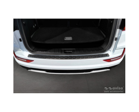 Black Stainless Steel Rear Bumper Protector suitable for Ssangyong Rexton (YK) Facelift 2021- 'Ribs', Image 3