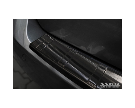 Black stainless steel rear bumper protector suitable for Volkswagen Caddy V 2020- 'Ribs', Image 4