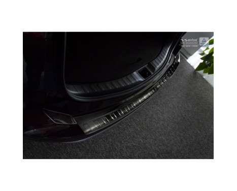 Black stainless steel rear bumper protector Toyota RAV4 2016- 'Ribs', Image 3