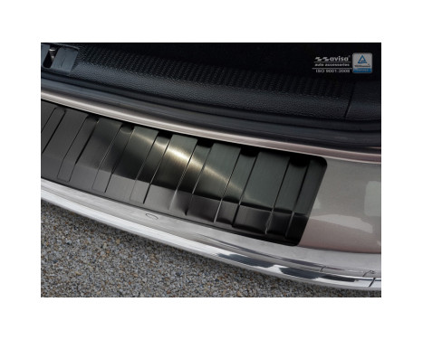 Black stainless steel rear bumper protector Volkswagen Passat 3C Variant 2011-2014 'Ribs', Image 4