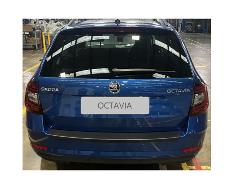 Bumper protector suitable for Skoda Octavia IV Kombi 2017- (excl. VRS) Black, Image 2
