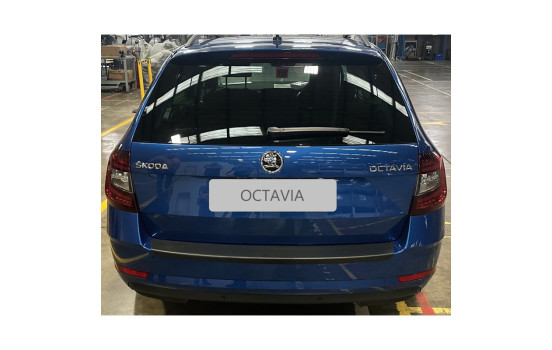 Bumper protector suitable for Skoda Octavia IV Kombi 2017- (excl. VRS) Black, Image 2