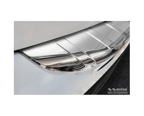 Chrome stainless steel bumper protector suitable for Mercedes GLB (X247) 2019- 'Ribs', Image 4