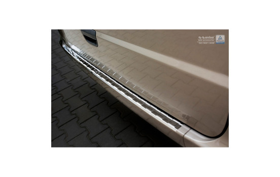 Chrome stainless steel bumper protector suitable for Mercedes Vito / Viano 2003-2014 'Ribs', Image 2