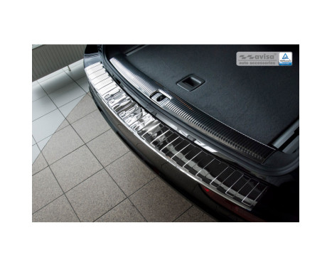 Chrome stainless steel rear bumper protector Audi Q5 2008-2012 & 2012- 'Ribs', Image 2