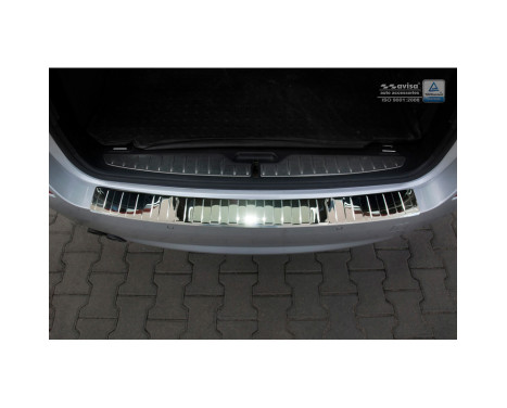 Chrome stainless steel rear bumper protector BMW 5-Series F11 Touring 2010- 'Ribs', Image 3