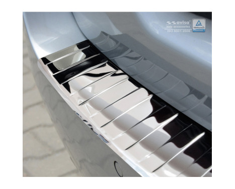 Chrome stainless steel rear bumper protector BMW 5-Series F11 Touring 2010- 'Ribs', Image 4