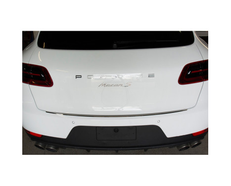 Chrome Stainless Steel Rear bumper protector Porsche Macan 2013- 'Ribs', Image 2