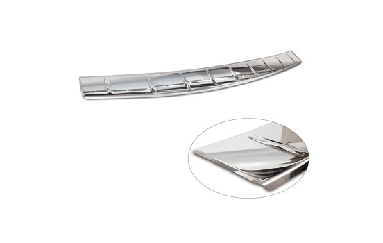 Chrome Stainless Steel Rear Bumper Protector suitable for Volkswagen Passat Variant (CJ5) 2023- 'Ribs', Image 6