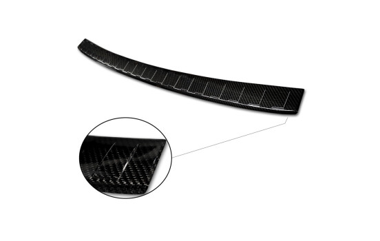 Genuine 3D Carbon Bumper protector suitable for Ford Focus Hatchback 5-door 2018- 'Ribs', Image 5
