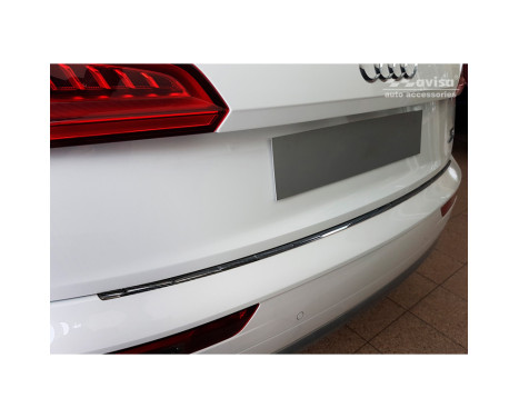 Genuine 3D Carbon Rear Bumper Protector suitable for Audi Q5 (FY) 2017-, Image 2