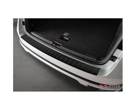 Matt black stainless steel rear bumper protector suitable for Skoda Superb III Combi 2015-2019 & Facelift 2019- in, Image 3