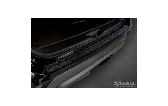 Matte Black Aluminum Bumper Protector Fits Toyota Highlander IV (XU70) 2020- 'Riffled Pla