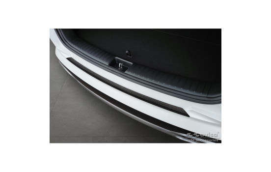 Matte Black Aluminum Bumper Protector suitable for Kia Sorento IV 2020- 'Riffled Plate', Image 3