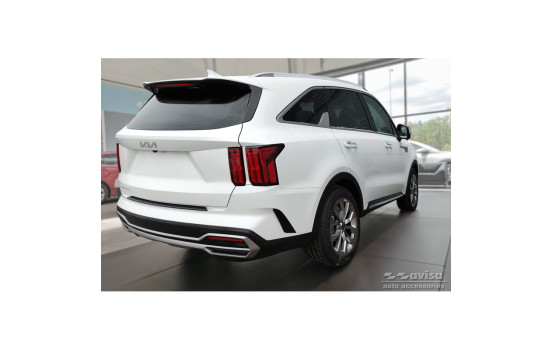 Matte Black Aluminum Bumper Protector suitable for Kia Sorento IV 2020- 'Riffled Plate', Image 4